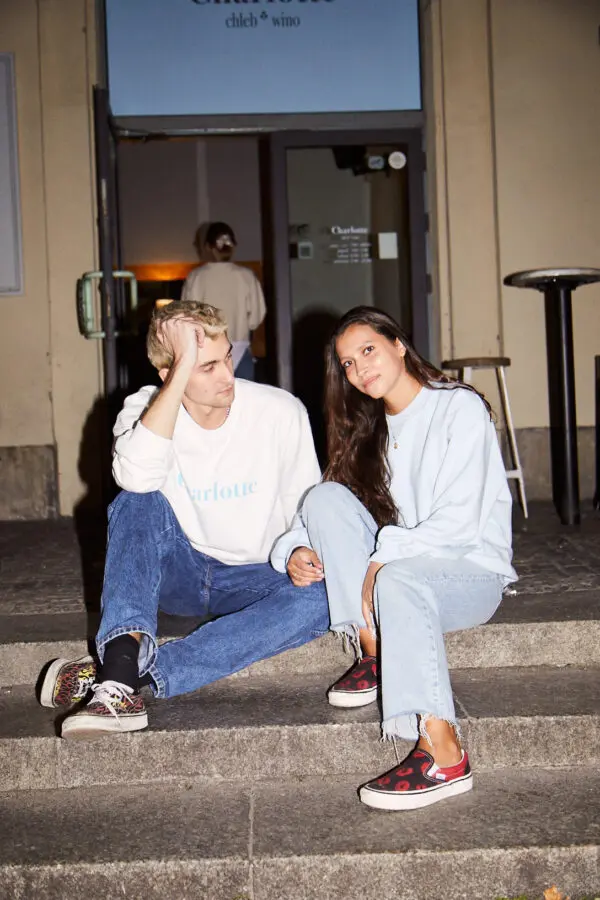 Sweatshirt The Odder Side x Charlotte Blue